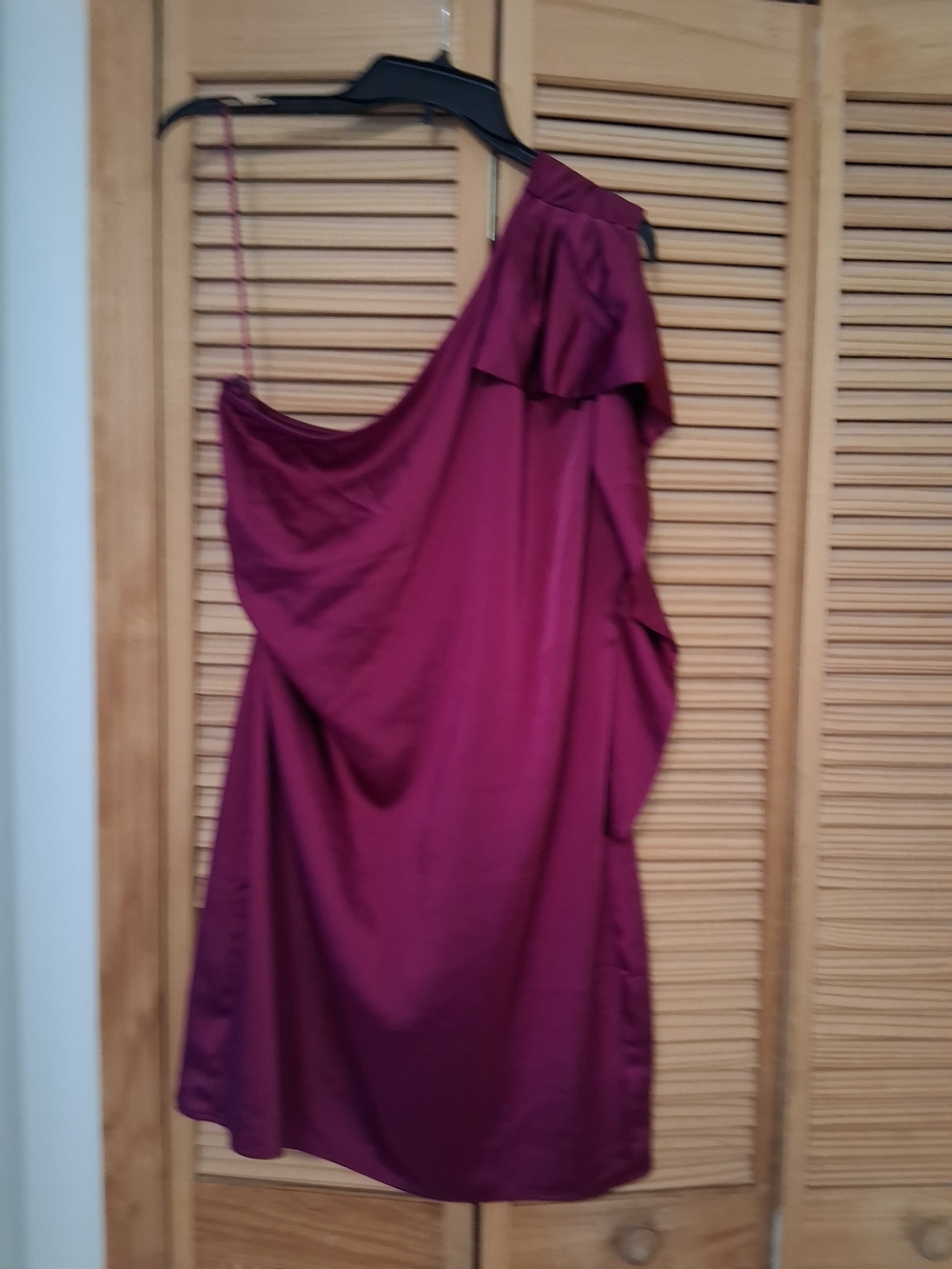 Women's One-Shoulder Ruffle Dress - Wine